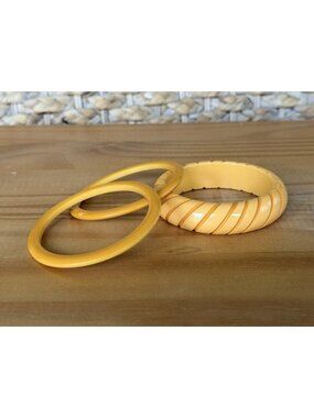 Vintage Butterscotch Bakelite Bangles Bracelets SET OF 3 Tested